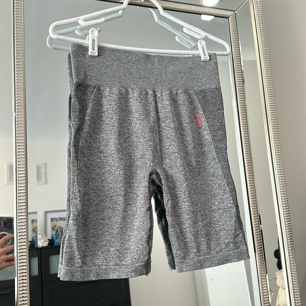 Gymshark perfect condition compression bum hugging biker workout shorts